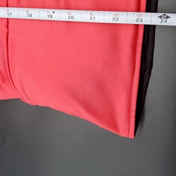 Tail Reversible Golf Vest Black Pink Activewear Small - Picture 6 of 10